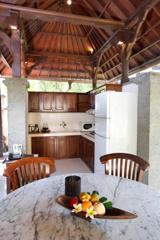 อนา ปูร์นา ริเวอร์ไซด์ วิลลา Villa เซมินยัค ห้อง รูปภาพ