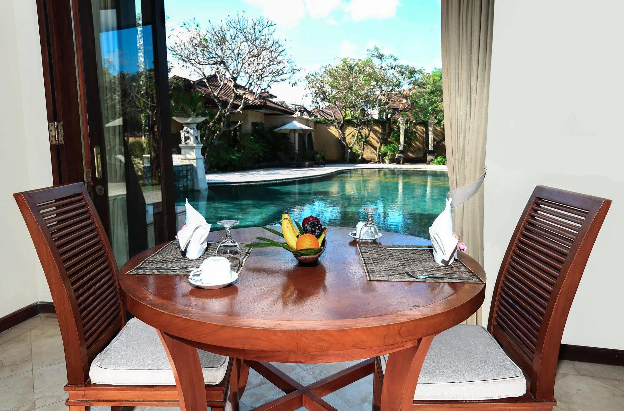 อนา ปูร์นา ริเวอร์ไซด์ วิลลา Villa เซมินยัค ภายนอก รูปภาพ